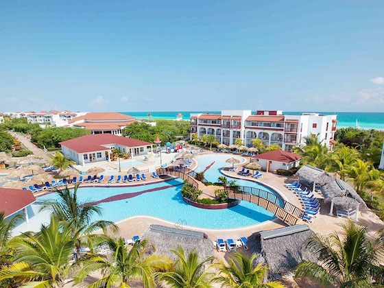 Gallery - Grand Memories Santa Maria All Inclusive