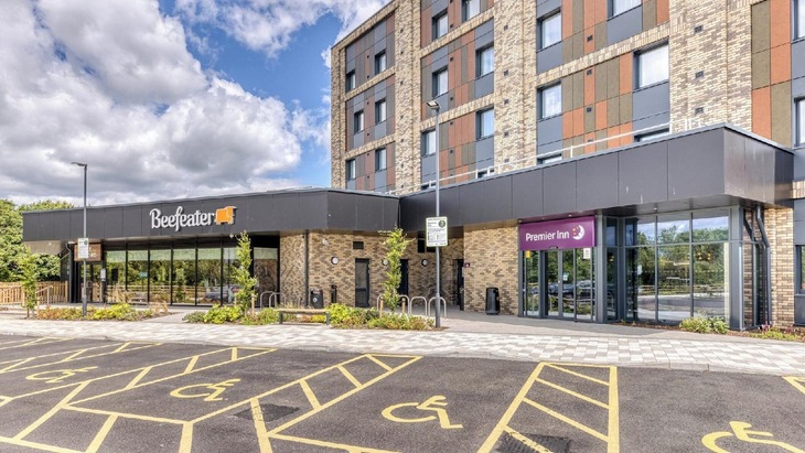 Gallery - Premier Inn Bristol Parkway - M32