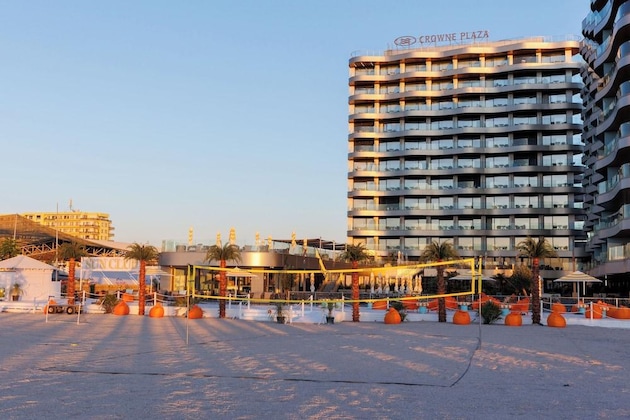 Gallery - Crowne Plaza Constanta Mamaia Beach by IHG