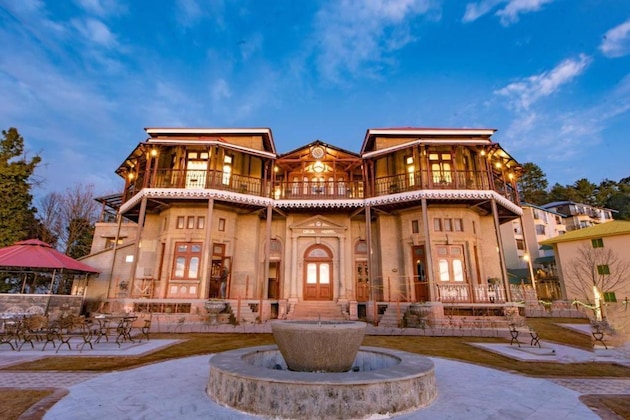 Gallery - Cecil By Pearl Continental