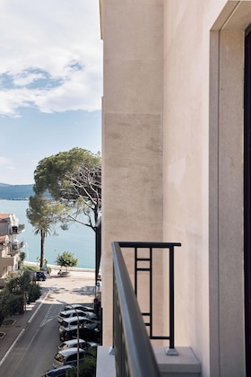 Gallery - La Fleur Boutique Hotel