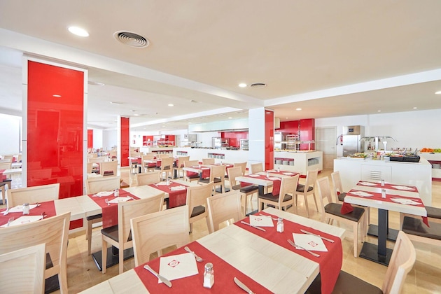 Gallery - MLL Palma Bay Club Resort