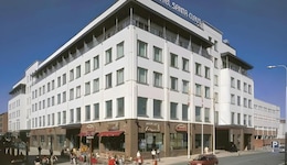 Santa's Hotel Santa Claus