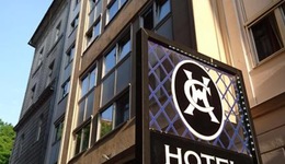 Carlton Hotel Buda Castle
