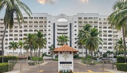 Tesoro Ixtapa Beach Resort