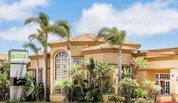 Wyndham Garden San Diego Near Seaworld