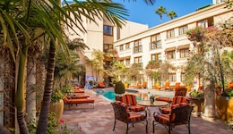 Best Western Plus Sunset Plaza