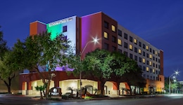 DoubleTree by Hilton Hotel San Antonio Downtown