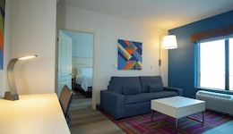 Holiday Inn Express & Suites, International Drive By Ihg