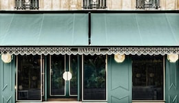 Handsome Hotel By Elegancia