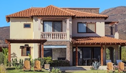 El Cielo Winery Resort