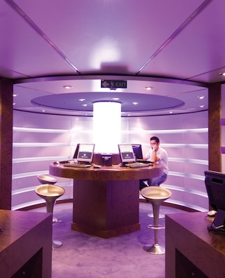 Internet café