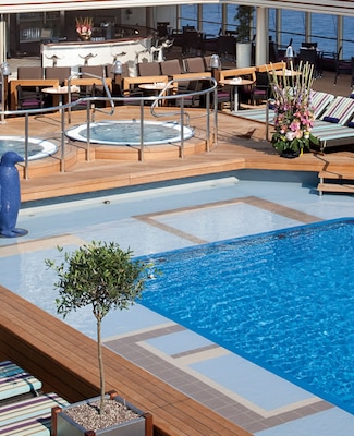 Niew Amsterdam_piscina exterior