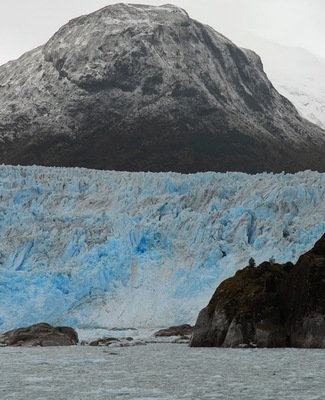 Kawesar_Glaciar_Amalia