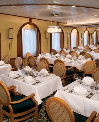 Starlight Dine