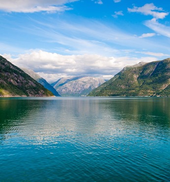 Nordfjord (Noruega) Navegación 
