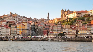 Oporto (Portugal)