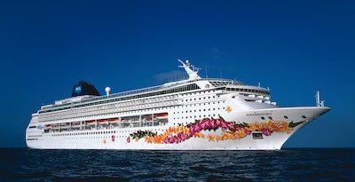 Barco Norwegian Sky - Norwegian Cruise Line