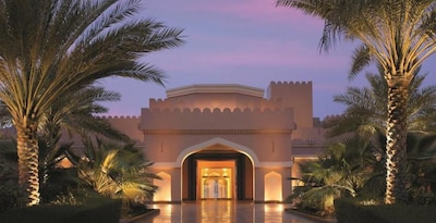 Shangri-La's Barr Al Jissah Resort & Spa-Al Bandar