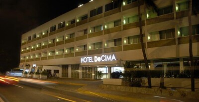 Hotel De Cima