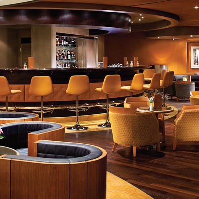 Niew Amsterdam_bar
