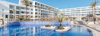 Best Oasis Tropical