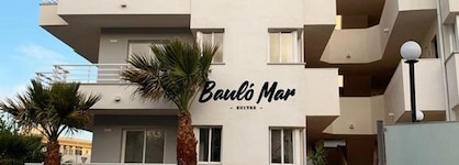 Apartamentos Bauló Mar Suites