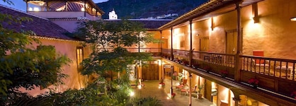 Hotel Livvo La Quinta Roja