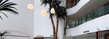 Imperial Island By Louis Hotels