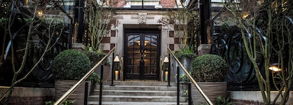 The Bloomsbury Hotel A Doyle Collection