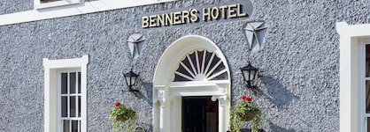 Dingle Benners Hotel