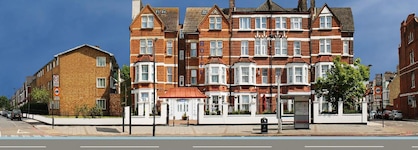 Clapham South Dudley Hotel