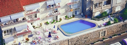 Hotel Komodor