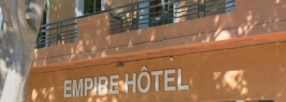 Empire Hotel
