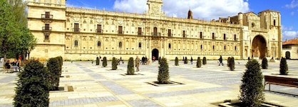Parador De León