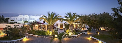 Santorini Kastelli Resort