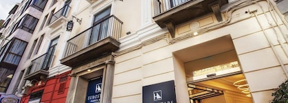 Eurostars Puerta Real Hotel