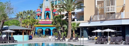 Sol Katmandú Park & Resort