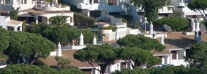 Vale Do Garrão Villas