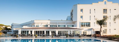 Dona Filipa Hotel