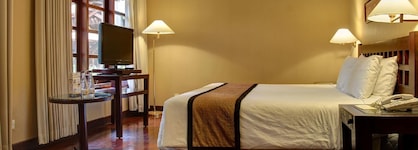 Singgasana Hotel Surabaya