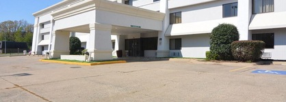 M Star Hotel Little Rock