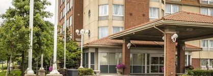 Monte Carlo Inn Vaughan Suites