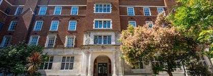 The Wellington Hotel By Blue Orchid