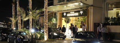 Warwick Palm Beach Hotel