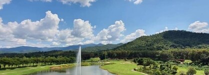 Gassan Khuntan Golf And Resort