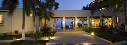Hotel Punta Serena & Resorts- Couples Only