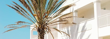 Sandy Beach Resort