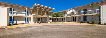Motel 6 Dallas - Farmers Branch