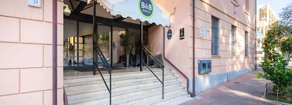B&B Hotel Roma Tuscolana San Giovanni